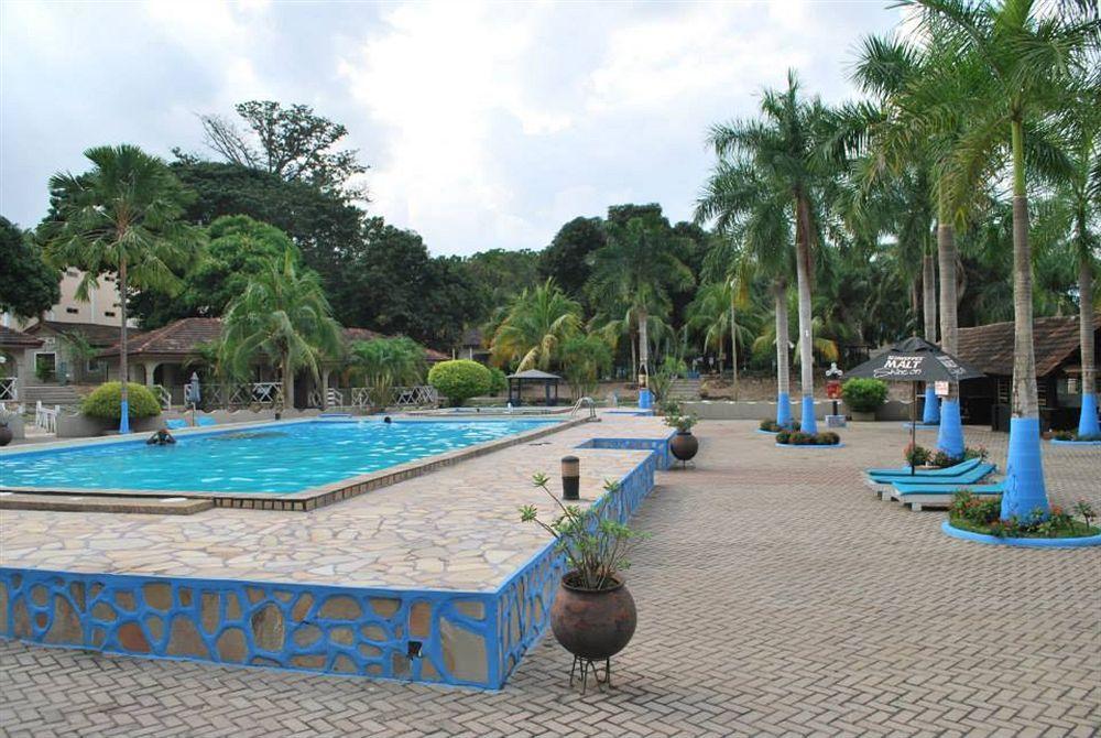 Akosombo Continental Hotel Экстерьер фото